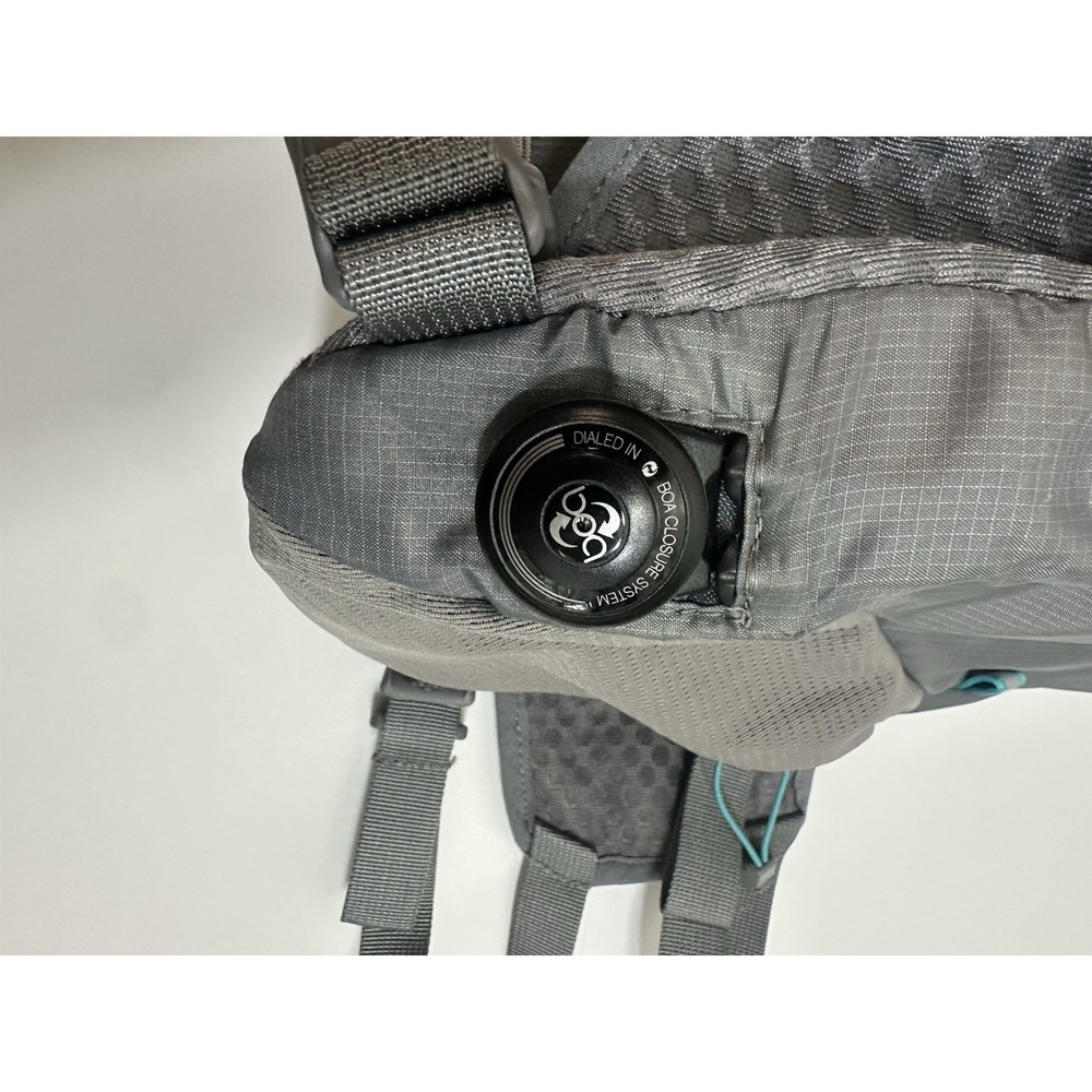 North face Woman Backpack Hiking - Picture 4 of 8